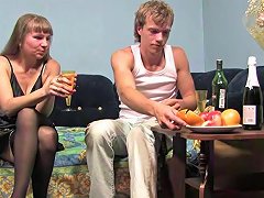 Mature Elena Fucks With Young Porn Videos